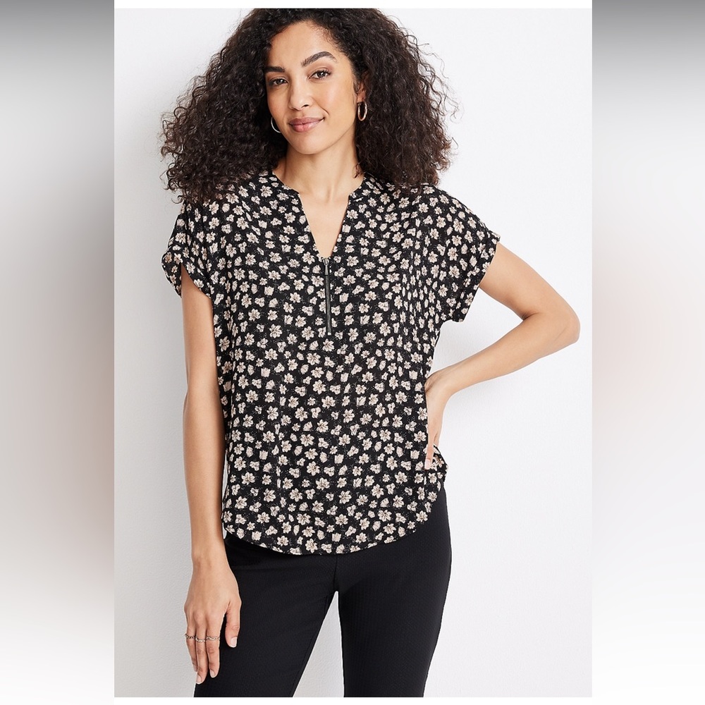 Maurices Geneva Floral Zipper Neck Blouse Size XXL